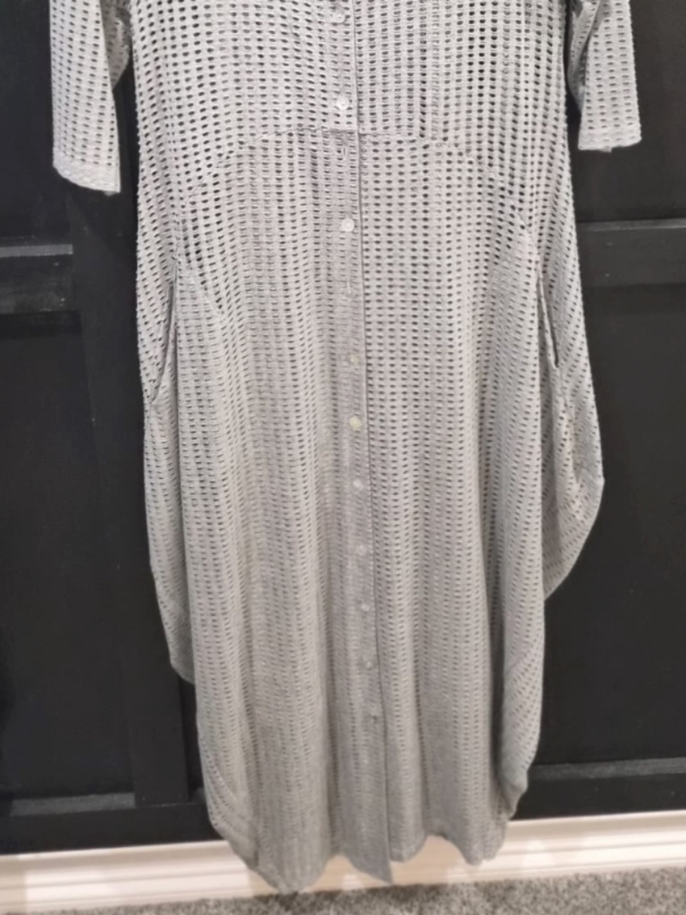 Alembika | Light Gray Mesh Button Front Tunic Dress | Size 12-14 - Picture 9 of 9